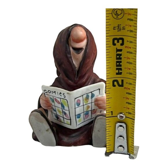 Vintage George Good Beth Barton Friar Catholic Monk Padre Figurine Comic Book - Picture 7 of 7